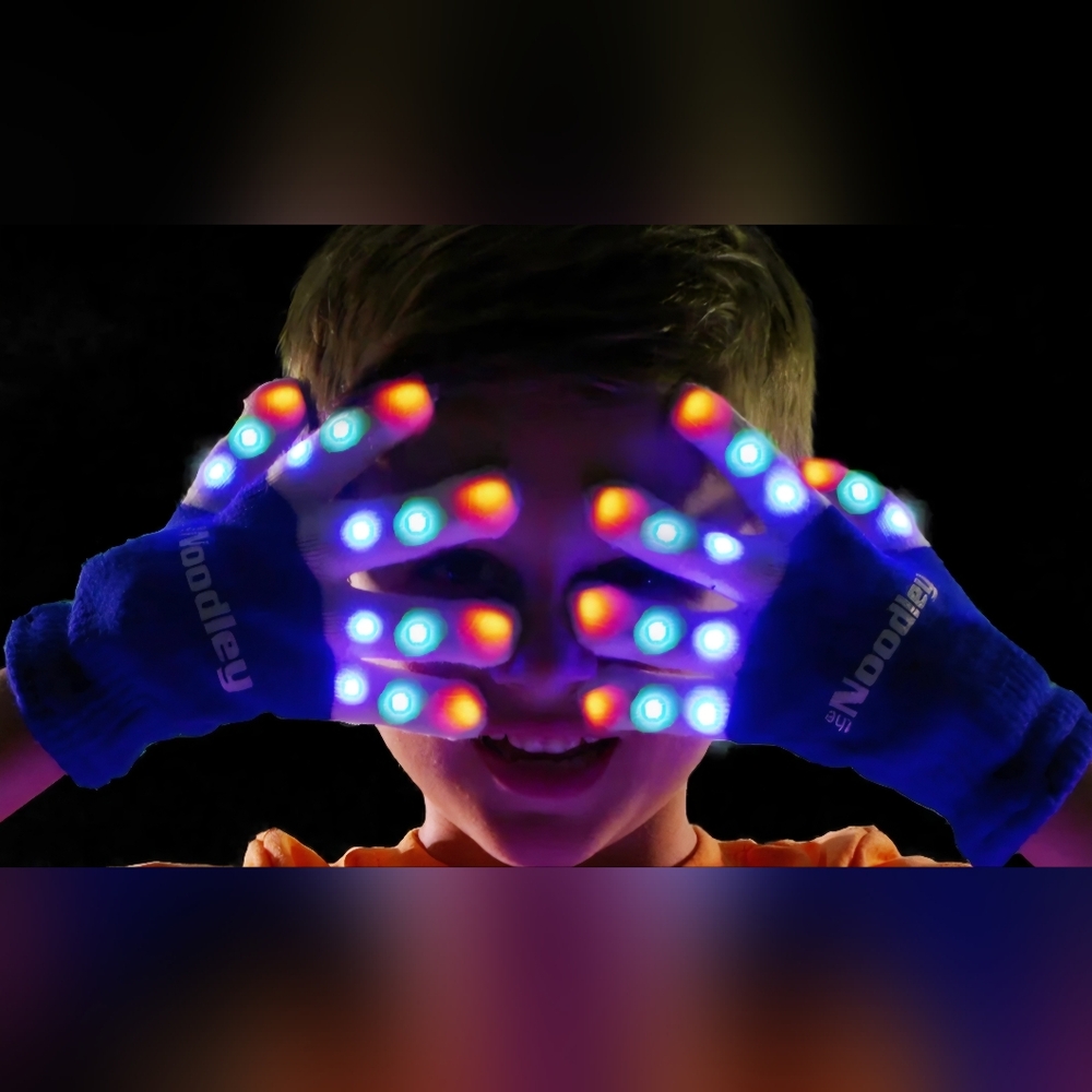 The Noodley: LED Light Up Gloves for Kids Ages 4+ Brand New